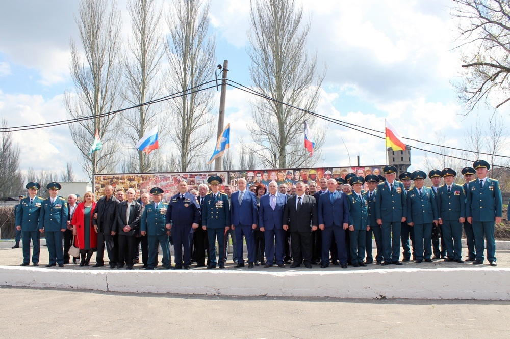 В Донецке прошли соревнования «Памяти Герою-спасателю», приуроченные ко Дню пожарной охраны